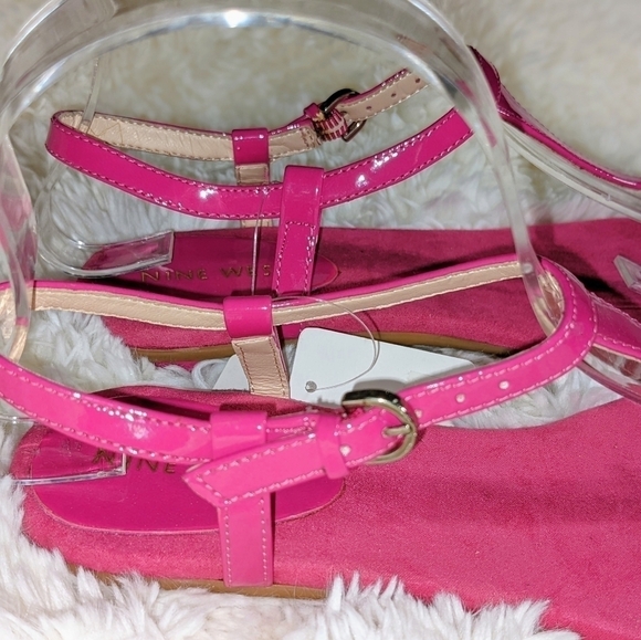 'Izzelly' Pink Patent Ankle Strap Low Heeled Thong Sandals by Nine West - Picture 5 of 8